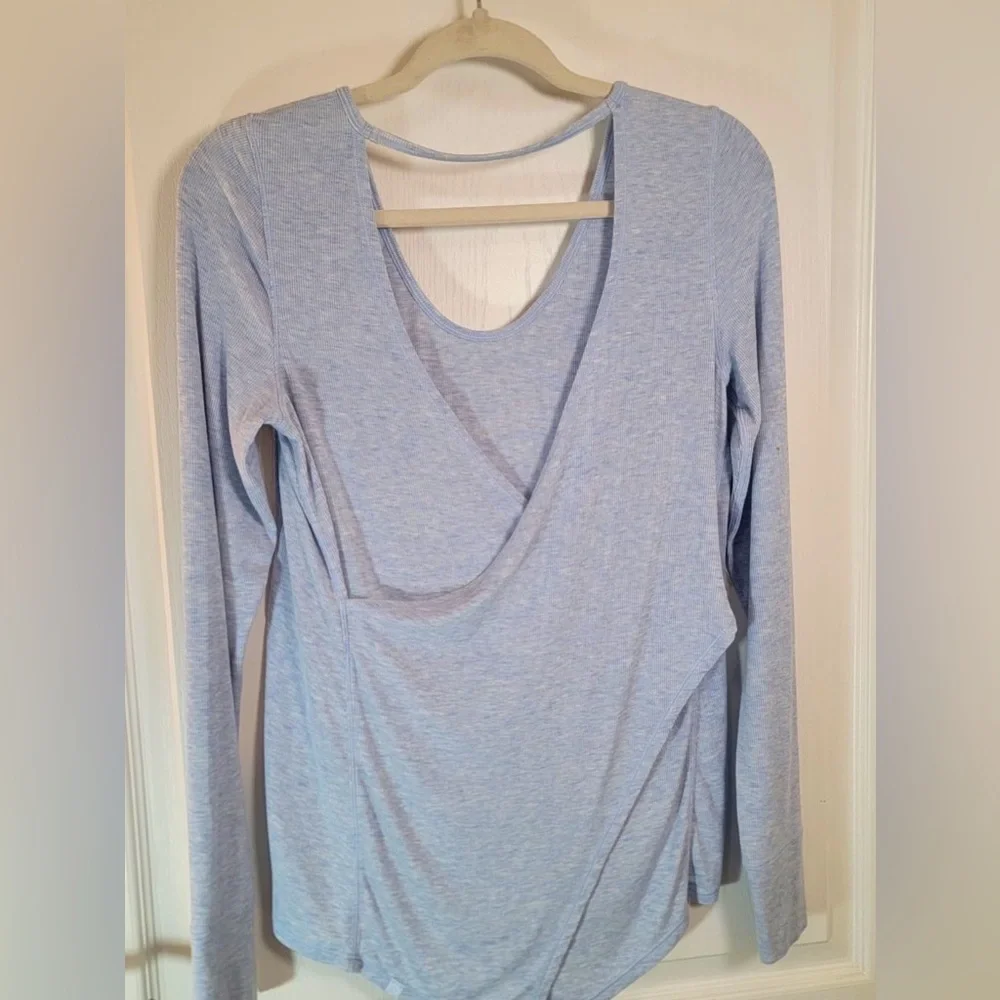 Lululemon Loved and Lifted Long Sleeve•Open Back-Heather Daydream•LIKE NEW•6 - Picture 7 of 15